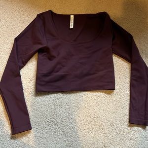 Athleta Aurora Seamless top in cabernet size m new without tags